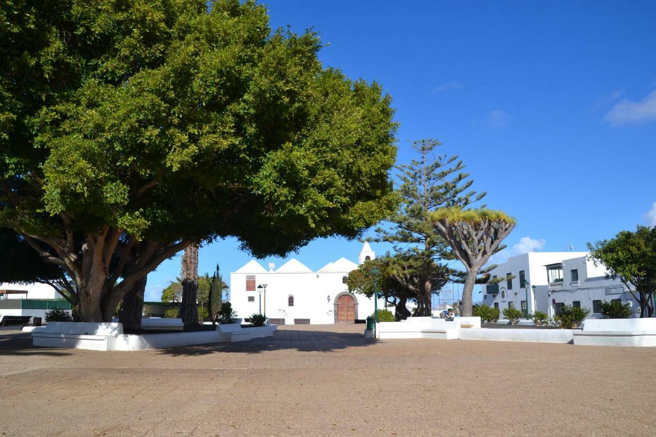Villa Eva Tinajo Exterior photo