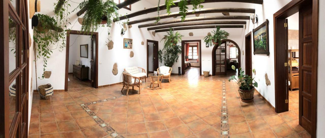 Villa Eva Tinajo Exterior photo