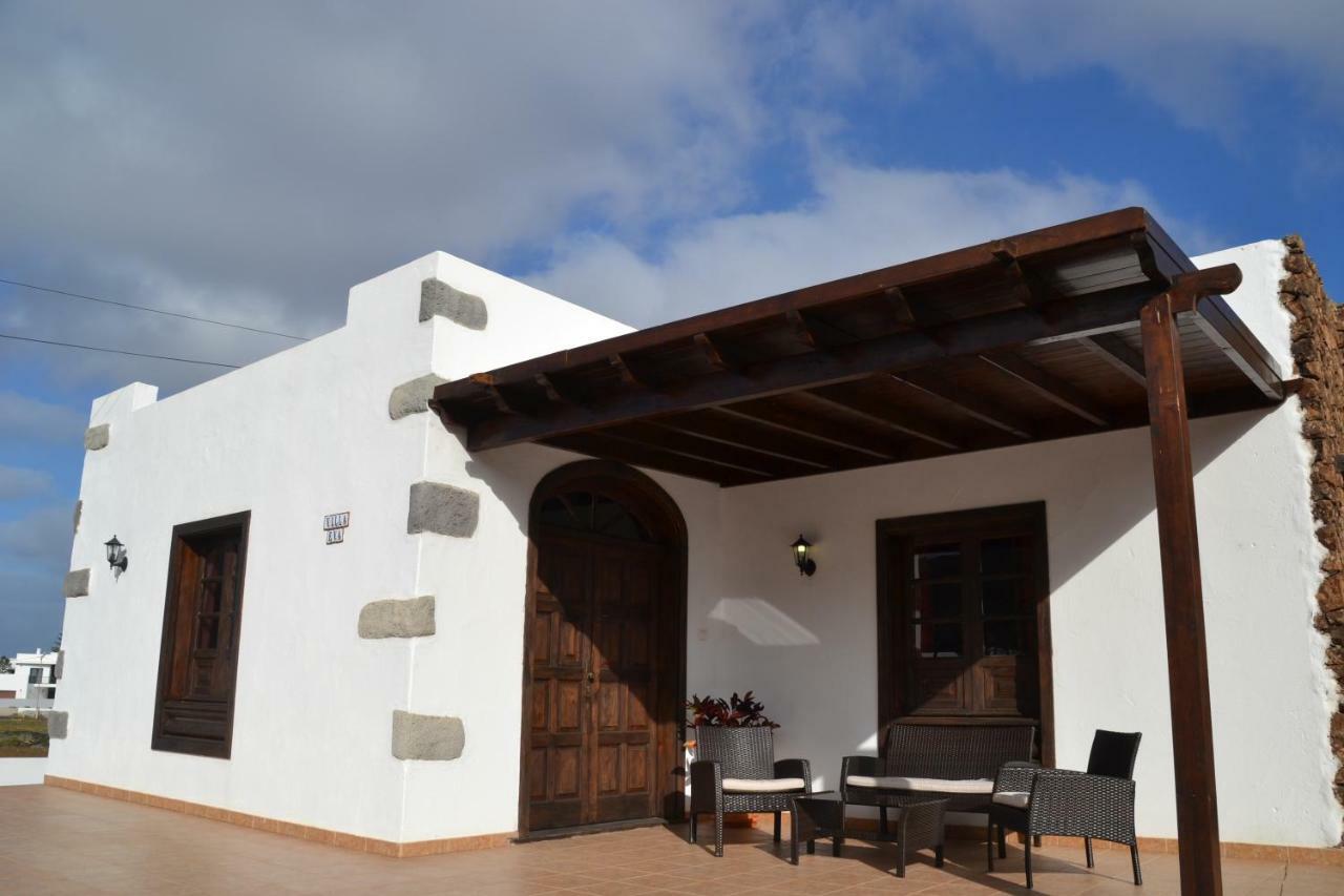 Villa Eva Tinajo Exterior photo